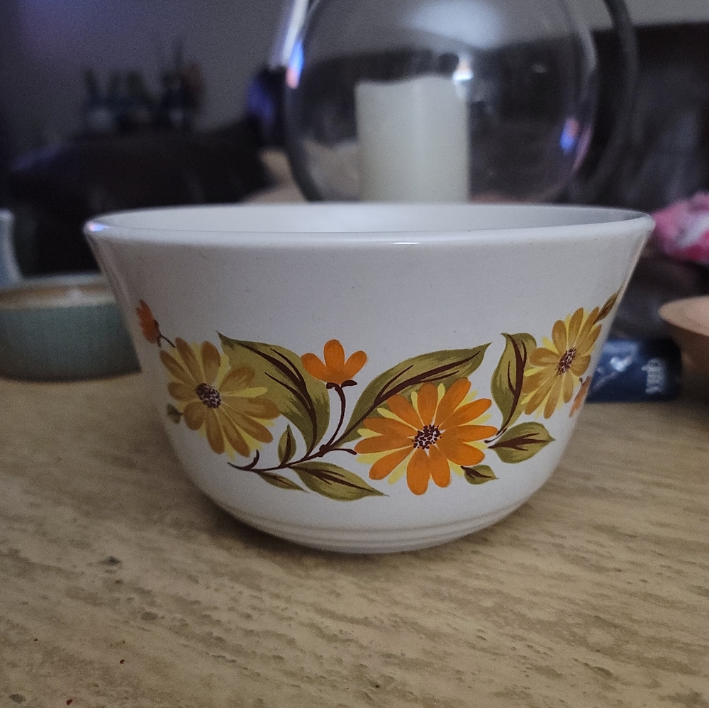 Capri stoneware farmhouse style serving bowl